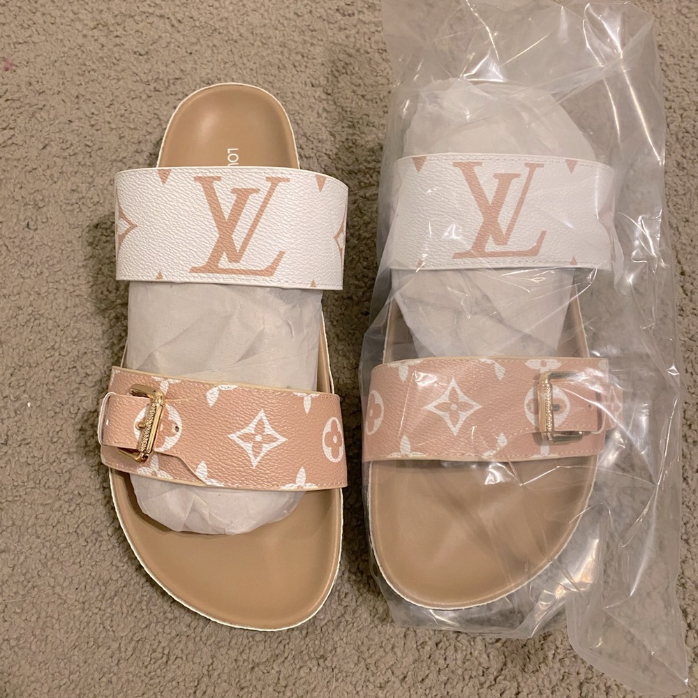LOUIS VUITTON SLIP ON SLIDES LV